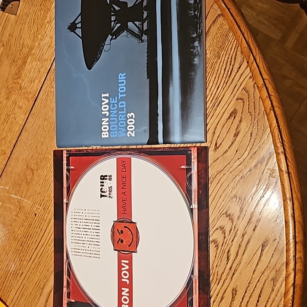 Bon Jovi Tour 2003 & 2005 tour books